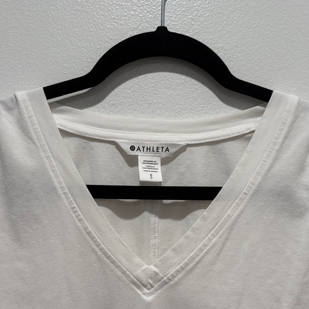 Athleta Women's Classic White Short Sleeve Tee - Picture 2 of 5